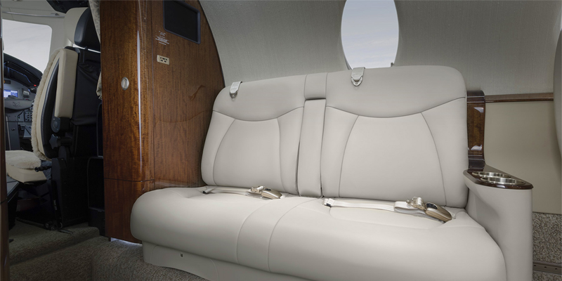 Cessna-Citation-560XLS-interior-2