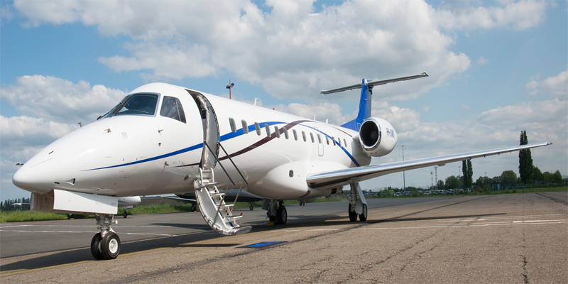 Embraer-ERJ135-1