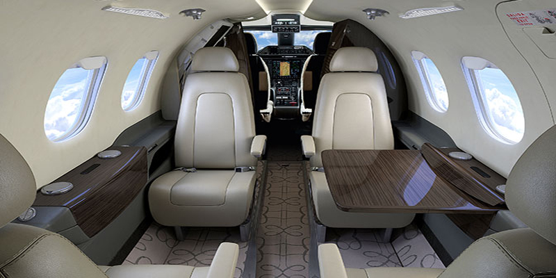 Embraer-Phenom-100-interior-5