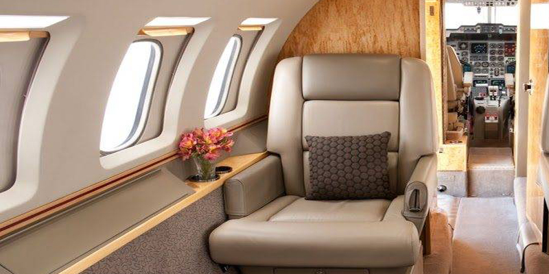 Hawker-850XP-interior-1